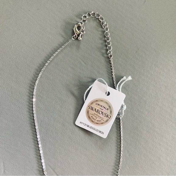 Nic & Syd crystal teardrop necklace 🇨🇦 - Picture 3 of 5